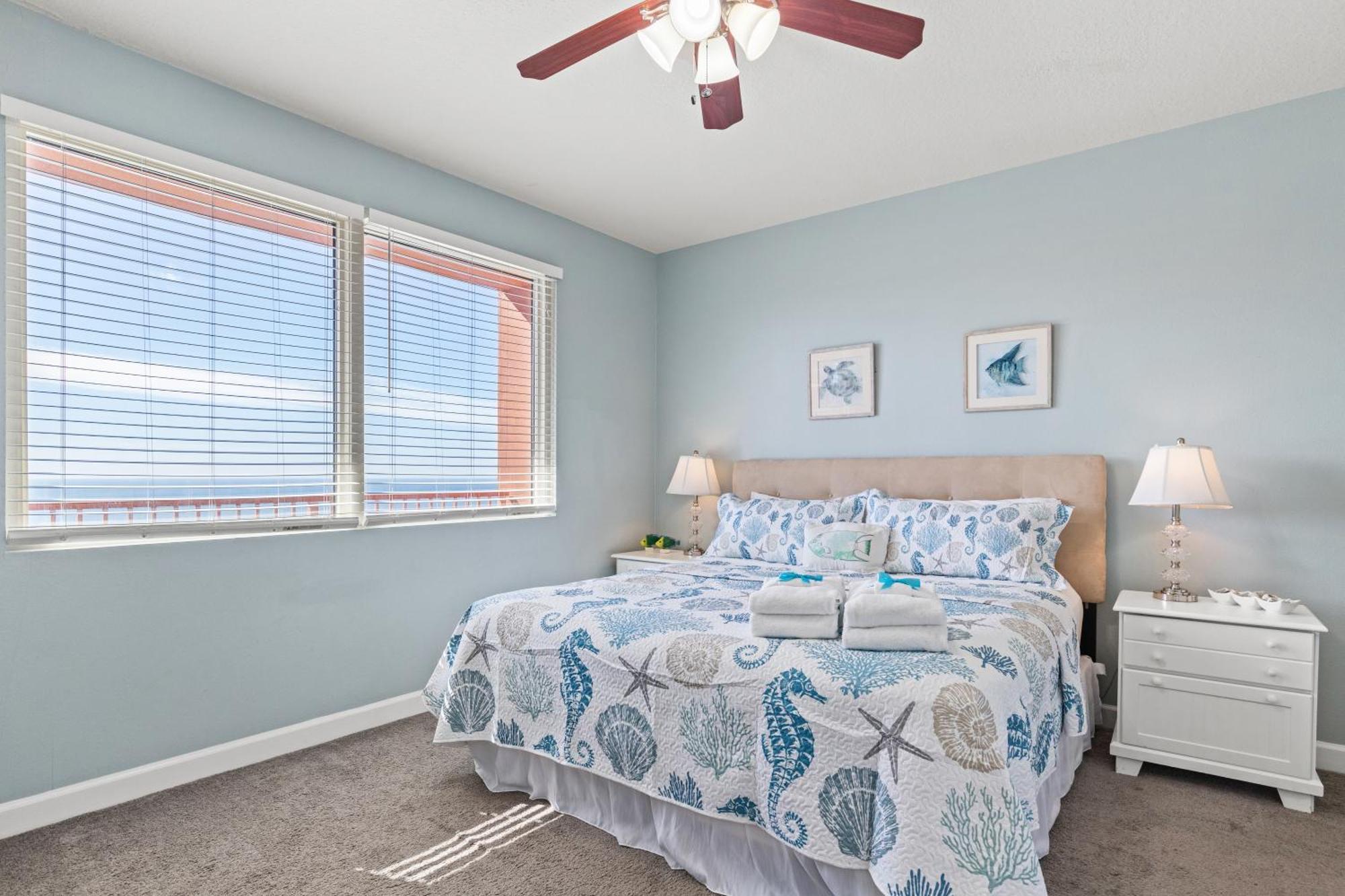 Penthouse With Beautiful Beach Views! 1 Bedroom, 2 Bathroom Penthouse! Panama City Beach Dış mekan fotoğraf